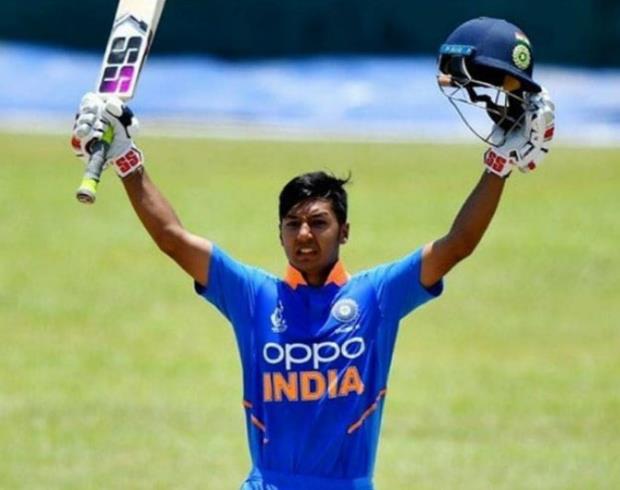Who is Tilak Varma? From playing with broken bat to bought by MI for ₹1.7 crore; Records, Stats & Facts| Check