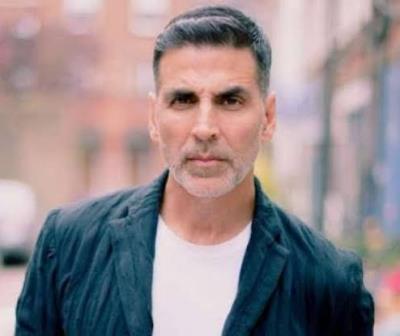 Bollywood Update : Akshay test Covid-positive second time, to miss Cannes