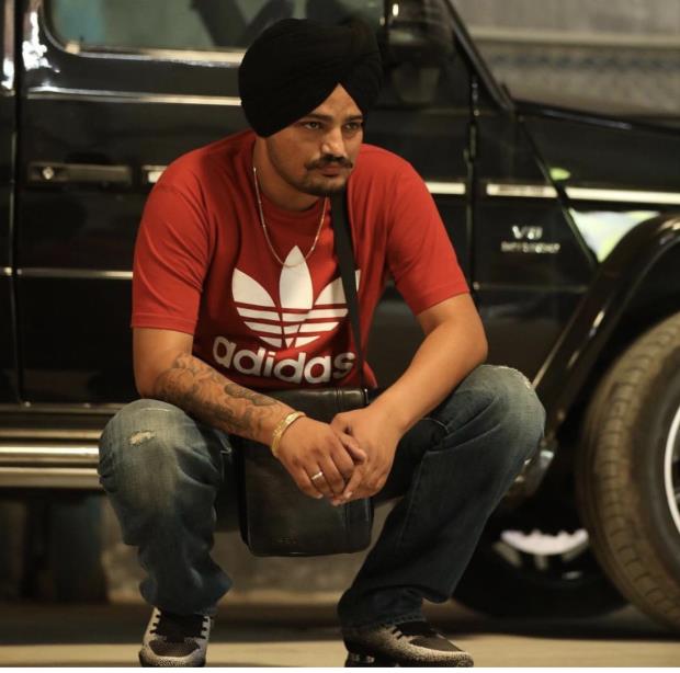 13-Days before his 29th birthday, singer Sidhu Moose Wala shot dead, celebs & politicians mourn