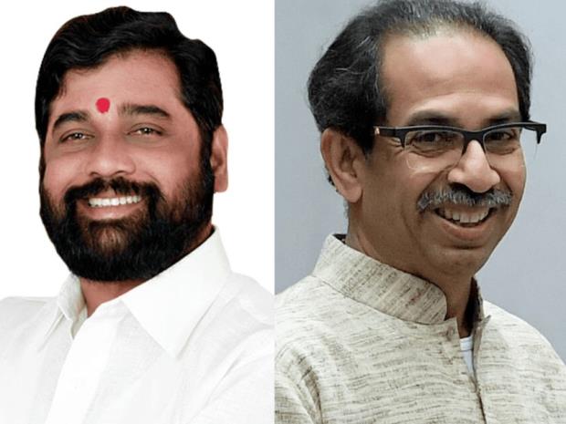 Uddhav Thackeray vs Eknath Shinde: 12 MLAs at Thackeray's meet, rebel rank swell to 49; BJP joins the race