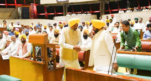 CM congratulates Finance Minister Harpal Cheema for presenting people’s budget 