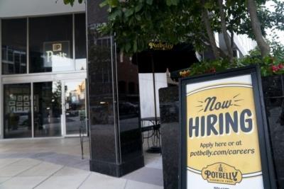 US weekly jobless claims hit new high