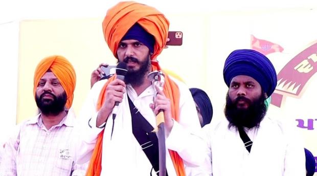 Punjab News, Punjab News Today, Latest Punjab News, Top Punjab News, Punjab News Live, Punjab News Update, Amritpal Singh, Waris Punjab De, Waris Punjab De Chief Amritpal Singh, Waris Punjab De Jathedar in Golden Temple, News on Waris Punjab De Chief, Amrit Sanchar, Amrit Sanchar in Golden Temple, Shiromani Gurdwara Prabandhak Committee, Amrit Pal Singh on Khalistan, Amritpal Singh in Golden Temple- True Scoop