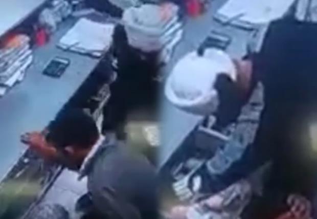 Amritsar: Pharmacy store robbed at gunpoint, CCTV viral