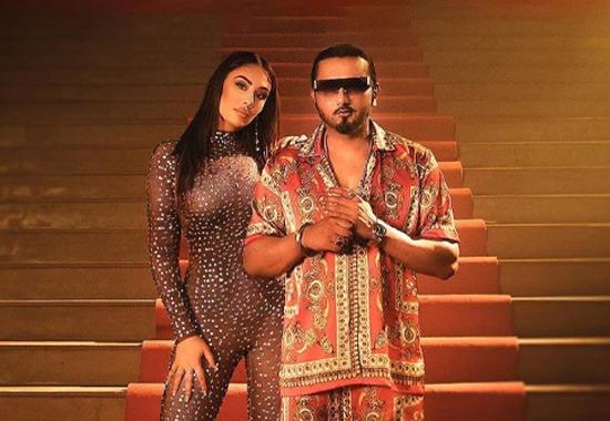 Honey Singh finds love again after divorce; walks hand-in-hand with Tina Thadani 