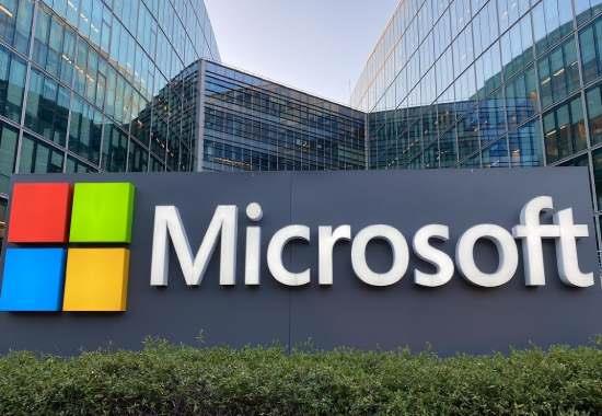 Microsoft global outage reason revealed; Services including Outlook ...