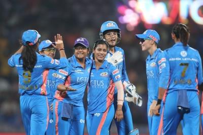 WPL 2023: Issy, Saika, Hayley star as Mumbai Indians bowl out Delhi Capitals for 105