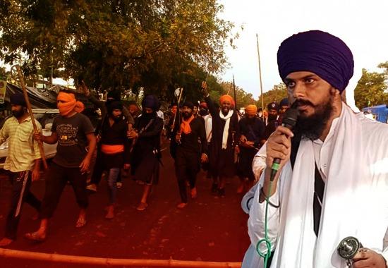 Massive search operation on to arrest fugitive Sikh radical Amritpal