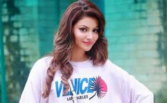 Urvashi Rautela serves legal notice for defamation against journalist | Hollywood-News-Today,Latest-Hollywood-News,Top-Hollywood-News- True Scoop