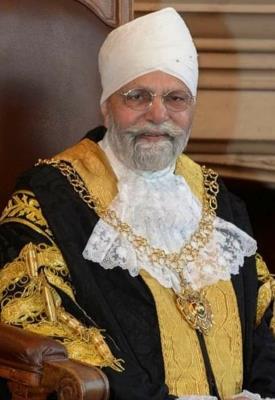 UK's Coventry gets its 1st Indian-origin turban-wearing Lord Mayor