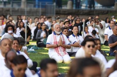 Modi hits out at commercialisation of yoga, welcomes scientific research | World-News,World-News-Today,Top-World-News- True Scoop