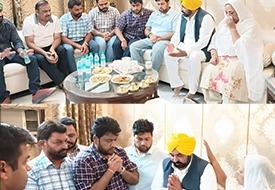 CM Bhagwant Mann pays tribute to Late Punjabi Singer Surinder Shinda with a heartfelt visit to his house | Punjab-News,Punjab-News-Today,Latest-Punjab-News- True Scoop