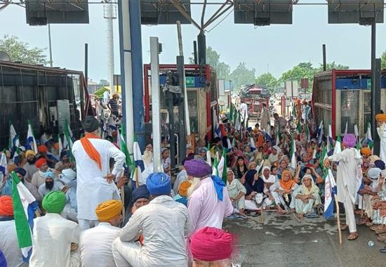 Chandigarh-Farmers-Protest Famers-Chandigarh-Protest Chandigarh-Protest-Farmers