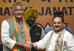 BJP reshuffles leadership in Punjab unit