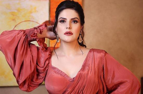 Zareen-Khan Zareen-Khan-Arrest Zareen-Khan-Arrest-Warrant