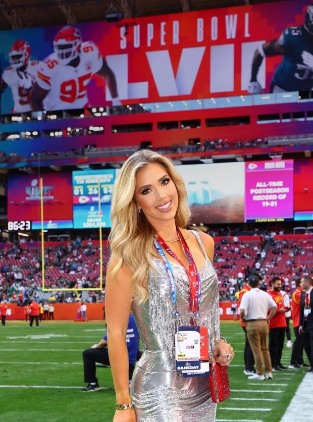 10 UNKNOWN facts about NFL CEO's daughter Gracie Hunt
