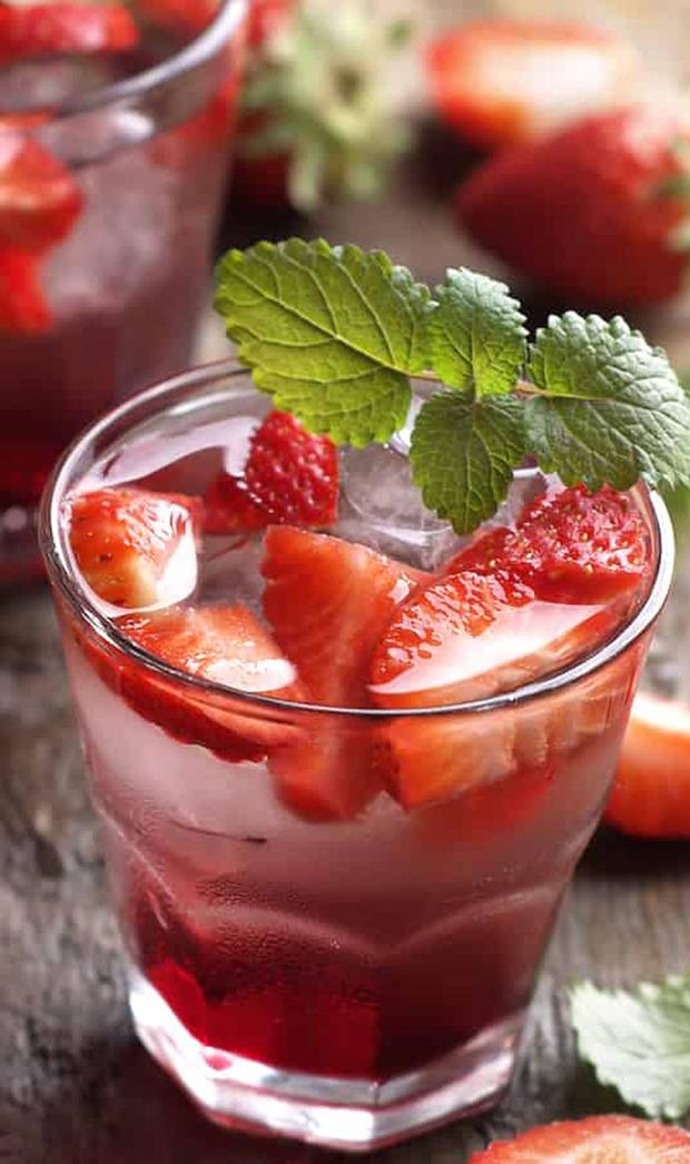 9 MustTry Popular Summer Drinks In The World