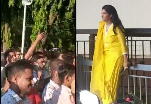 Anjana Om Kashyap Sex Xnxx - Anjana Modi Murdabad': Aaj Tak anchor Anjana Om Kashyap verbally abused by  crowd in Patna viral video